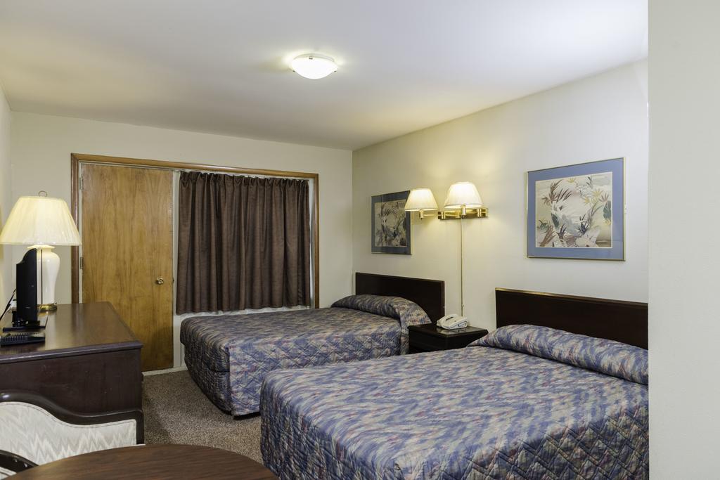 The Cavalier Inn Winnipeg Eksteriør billede